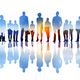 Bildnachweis: Fotolia 66688760 Silhouettes of Business People Looking Up in a Cityscape © Rawpixel