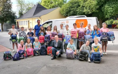 Kleine Helfer mit großer Wirkung: Tornister-Spende für die Tafel Mettmann