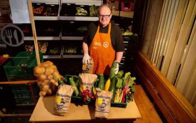 Bauernfamilie Miesen und Biohof Feige spenden frisches Gemüse an die Tafel Mettmann